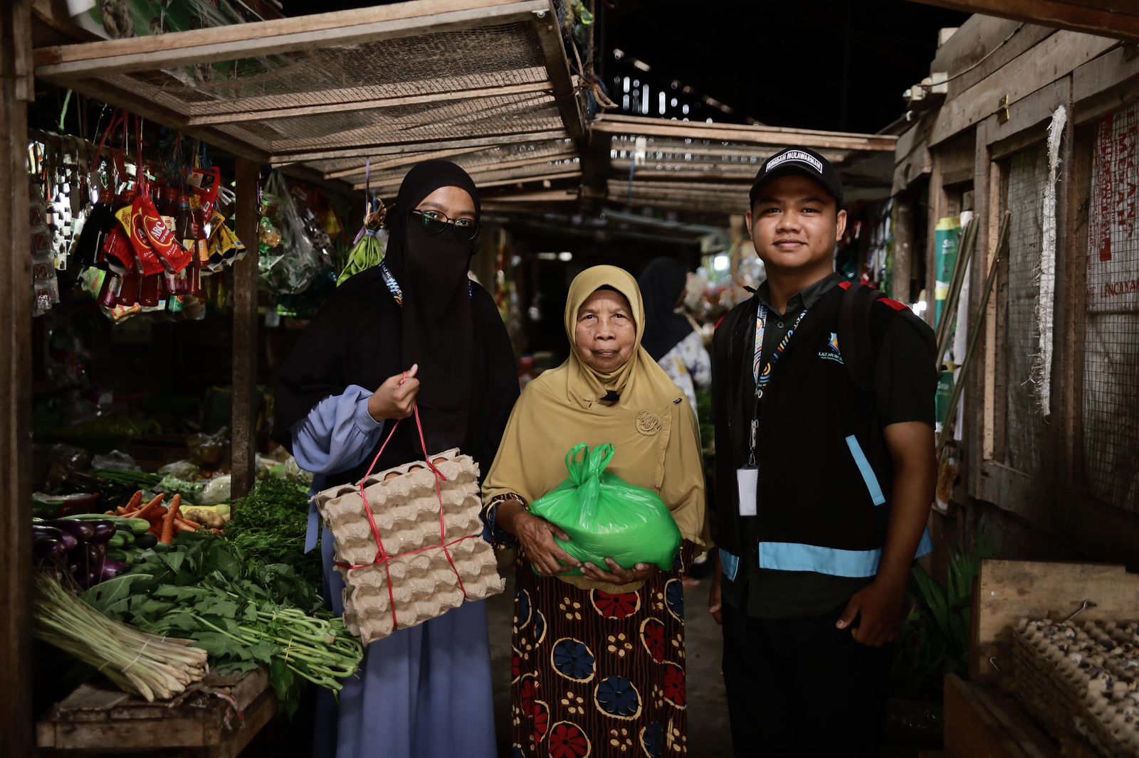 bantuan lansia