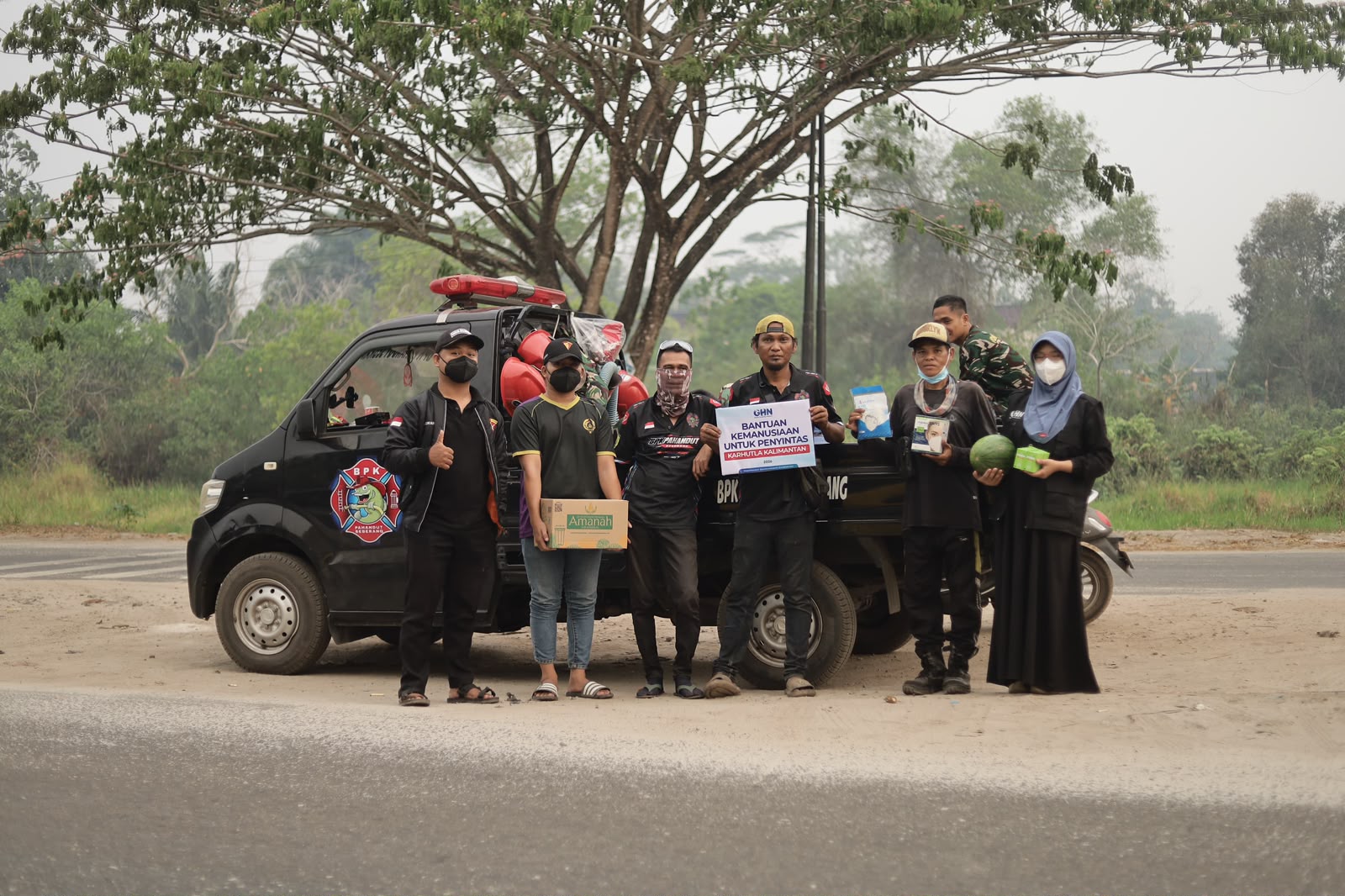LAZ Nurul Fikri Salurkan Logistik untuk Dukung Relawan Pemadam Kebakaran di Palangka Raya